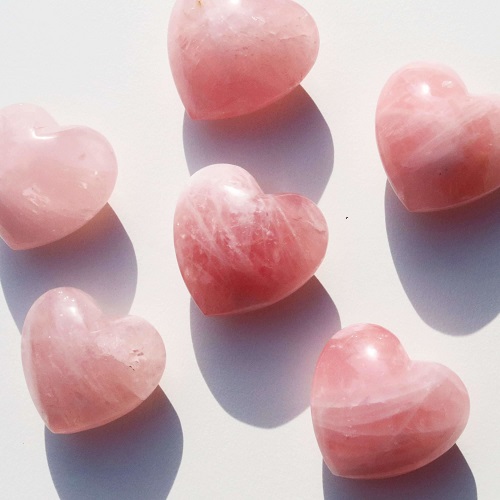 rose quartz hearts